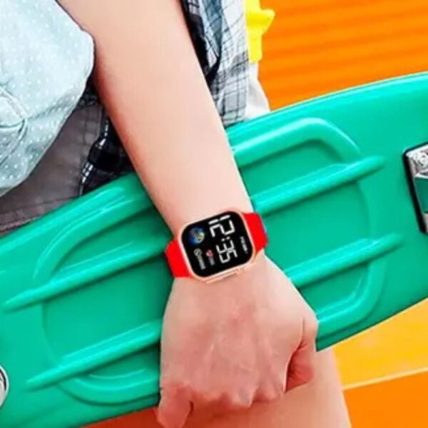 ActiveFit Pro Smartwatch – Red Edition - Image 4